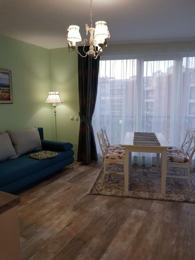Apartmán Sea Garden Delux Černomorec Exteriér fotografie